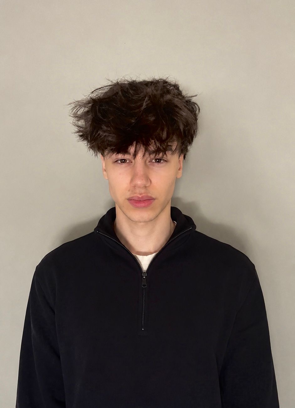 Dion Salih, videobewerker en tekstschrijver bij De Ruiter Socials